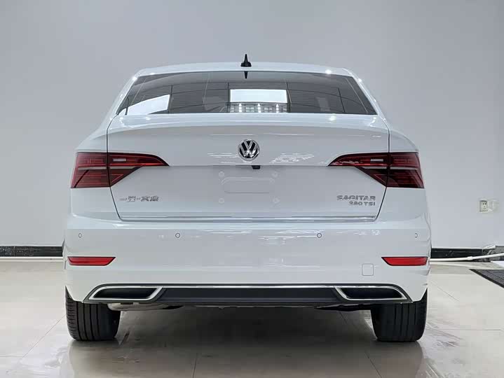Фото 5 - Volkswagen Sagitar L