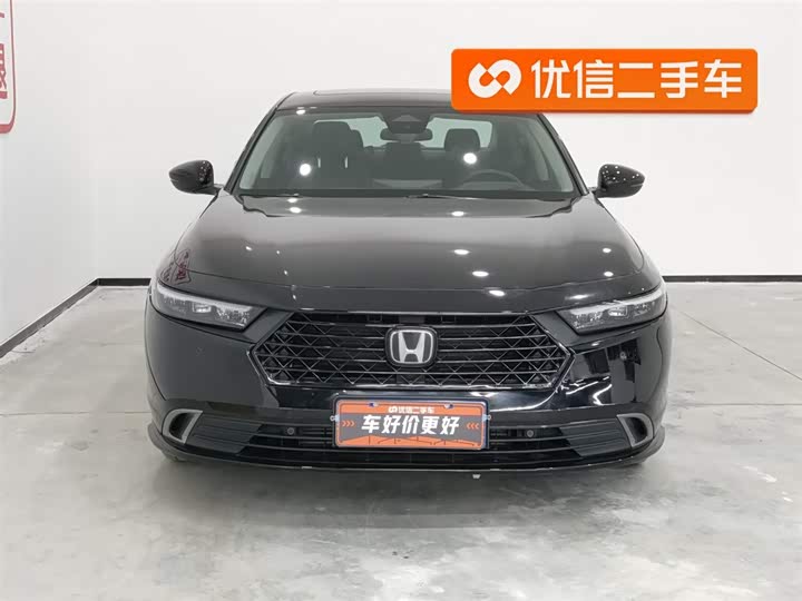 Фото 2 - Honda Accord