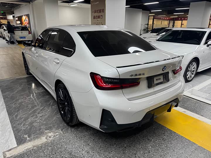 Фото 8 - BMW 3 Series