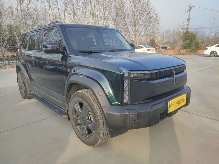 Фото 3 - Chery iCar 03