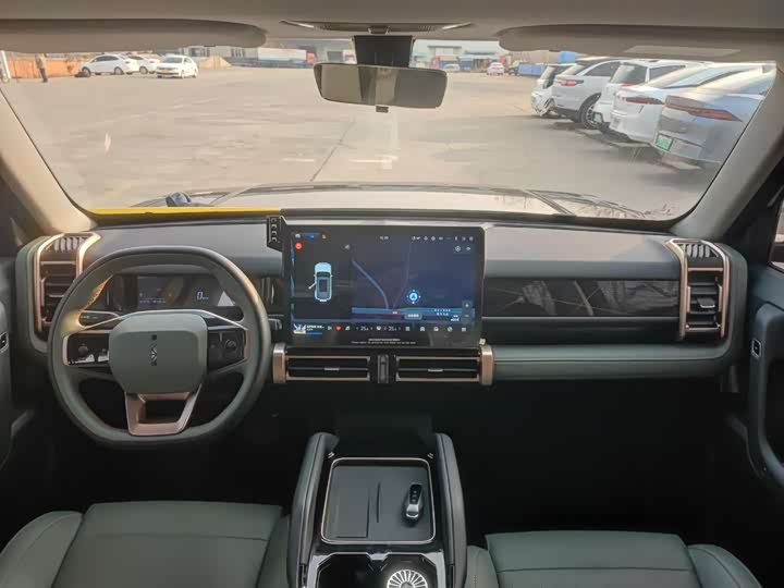 Фото 9 - Chery iCar 03