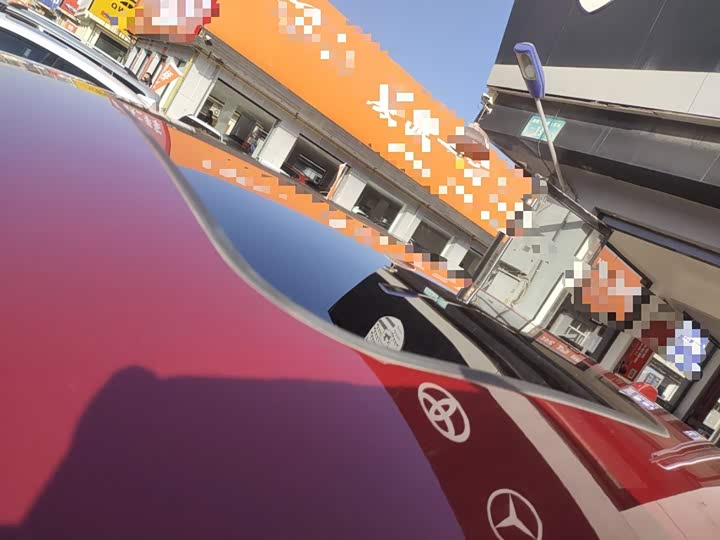 Фото 27 - Nissan Tiida