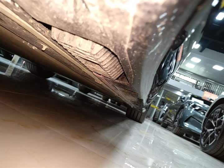 Фото 22 - Xiaomi SU7