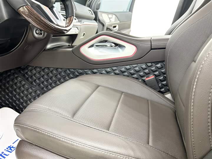 Фото 20 - Mercedes-Benz GLS-Class