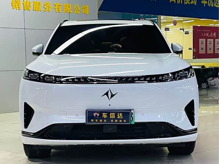Фото 2 - Dongfeng Yipai eπ 008