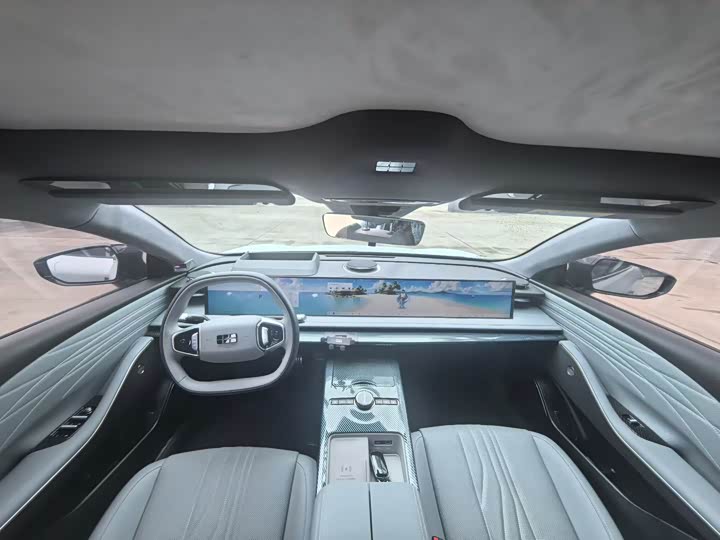 Фото 5 - Geely Galaxy E8