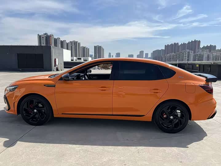 Фото 8 - MG Motor 6