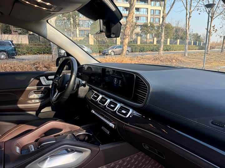 Фото 8 - Mercedes-Benz GLS-Class