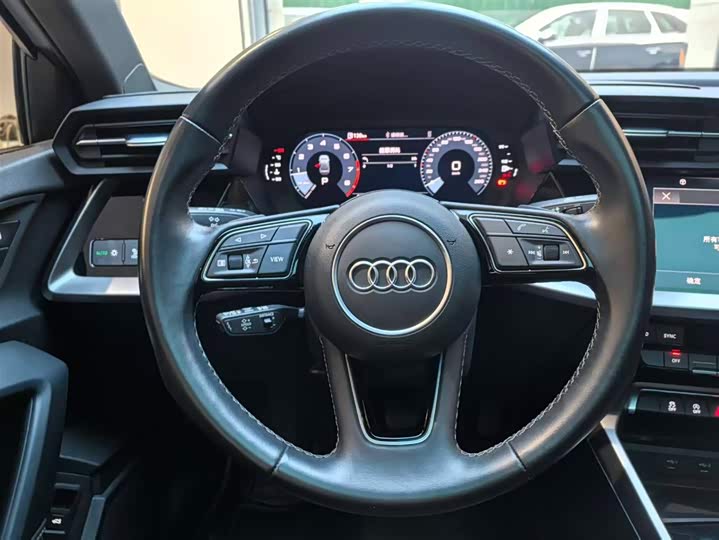 Фото 11 - Audi A3