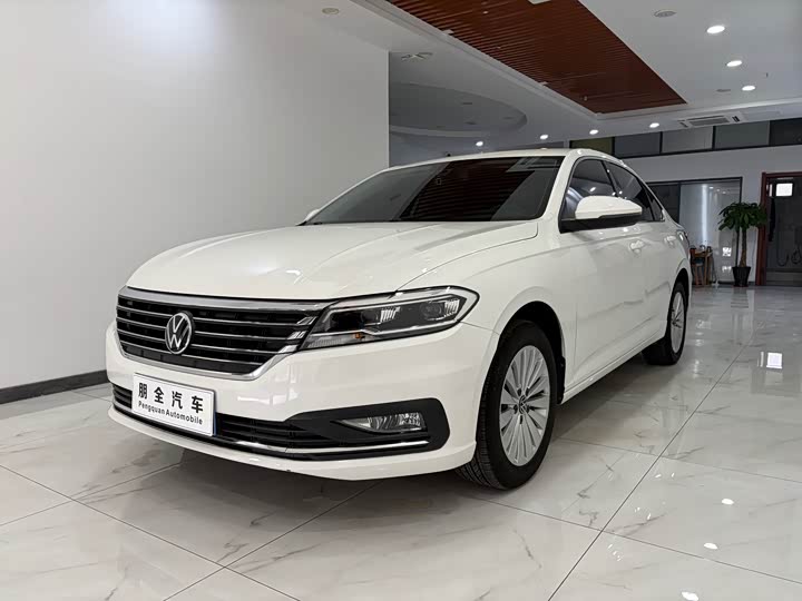 Фото 1 - Volkswagen Lavida