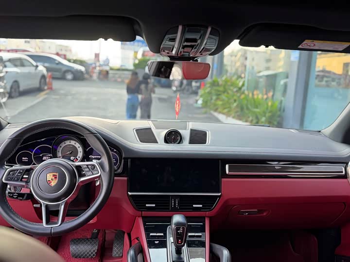 Фото 12 - Porsche Cayenne