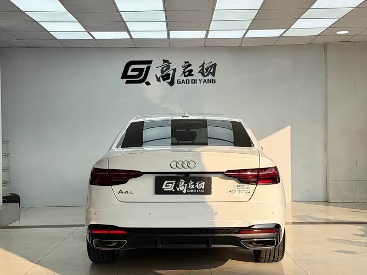 Фото 29 - Audi A4L