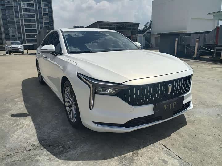 Фото 3 - Bestune B70