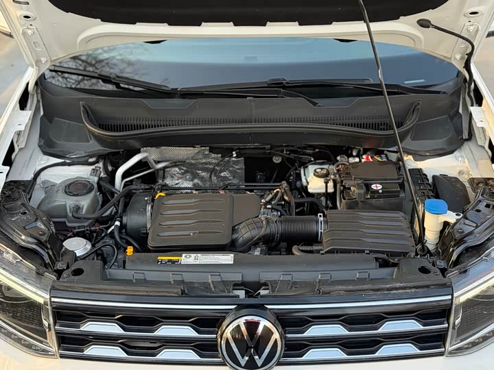 Фото 19 - Volkswagen T-Cross