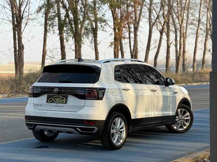 Фото 6 - Volkswagen T-Cross