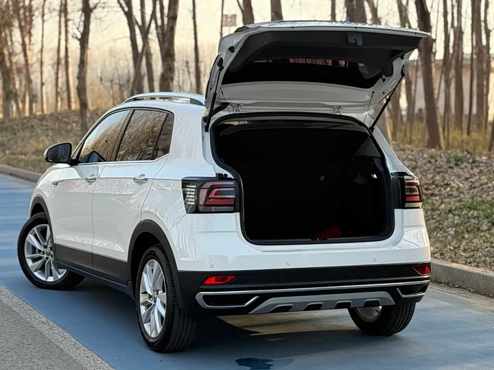 Фото 8 - Volkswagen T-Cross