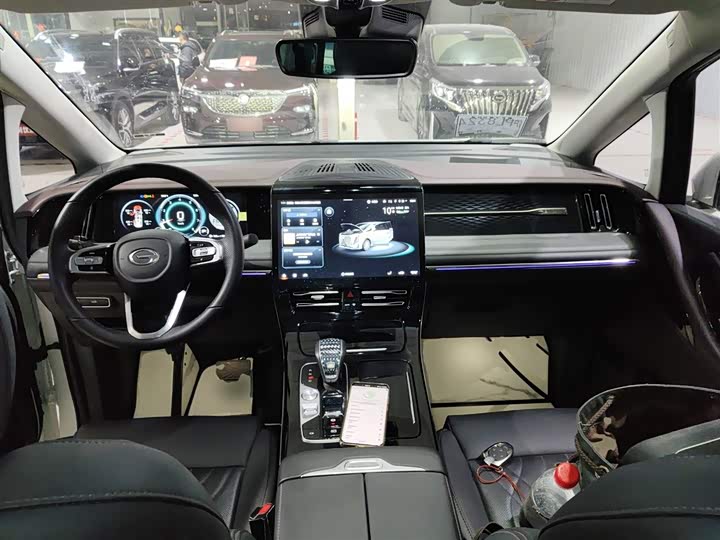 Фото 10 - GAC Trumpchi M8