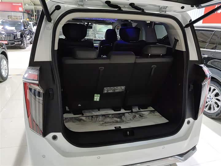 Фото 19 - GAC Trumpchi M8