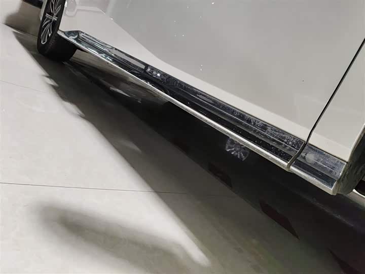 Фото 21 - GAC Trumpchi M8