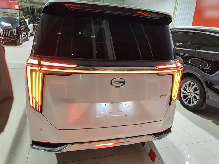 Фото 6 - GAC Trumpchi M8