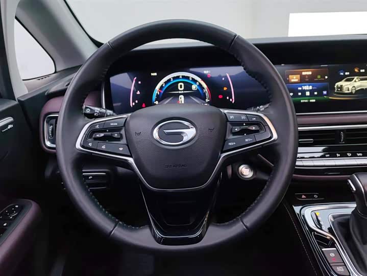 Фото 15 - GAC Trumpchi M6