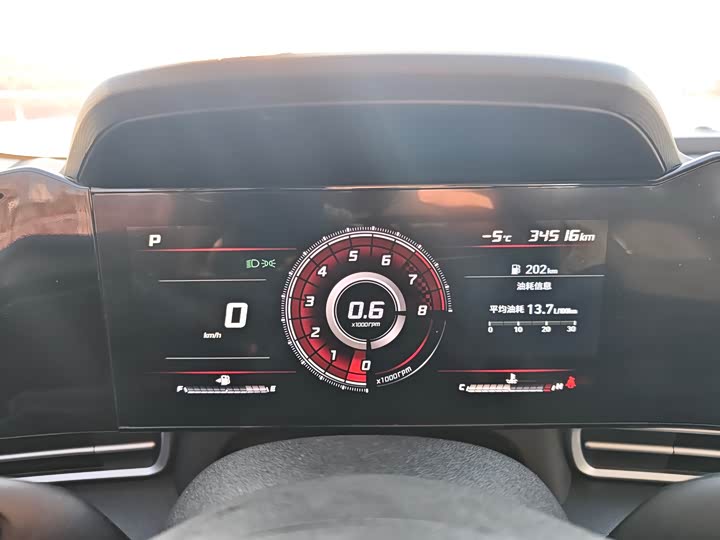 Фото 11 - Hyundai Elantra N line