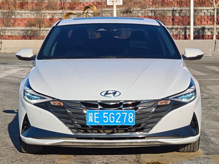 Фото 2 - Hyundai Elantra N line