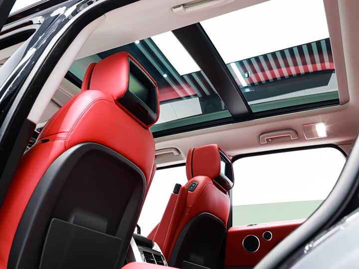 Фото 22 - Land Rover Range Rover Sport