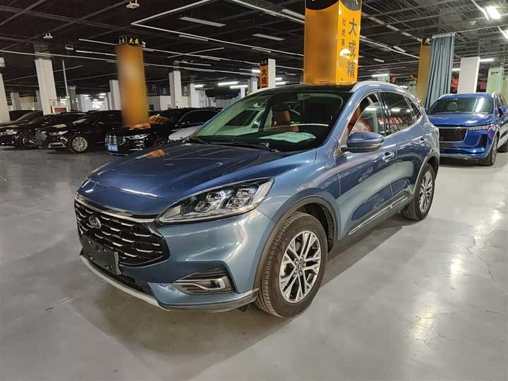 Фото 2 - Ford Escape