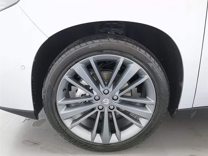 Фото 17 - Leapmotor C16