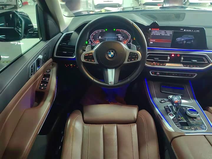 Фото 11 - BMW X5