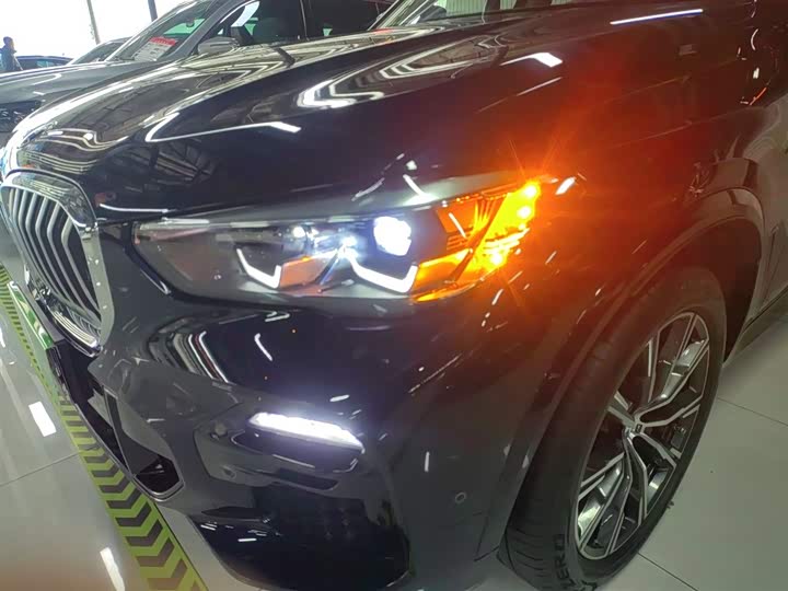 Фото 24 - BMW X5