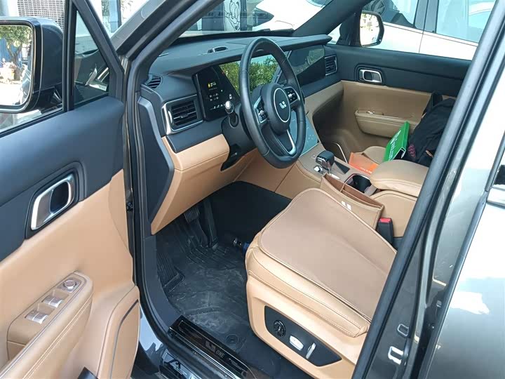 Фото 13 - LiXiang One