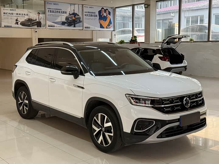 Фото 3 - Volkswagen Tayron