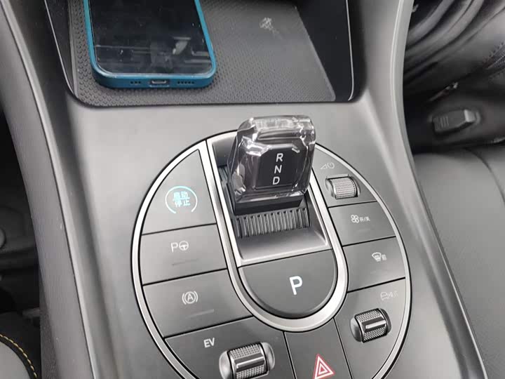 Фото 14 - BYD Sea Lion 05 DM-i Hybrid