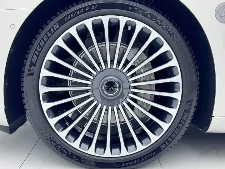 Фото 25 - Stelato S9