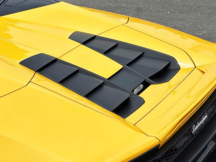 Фото 7 - Lamborghini Huracán