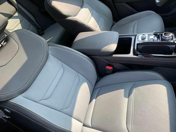 Фото 27 - Ford Equator Sport Hybrid