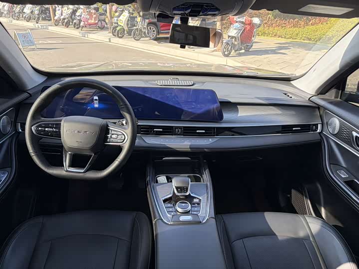 Фото 11 - Chery Tiggo 8 Pro