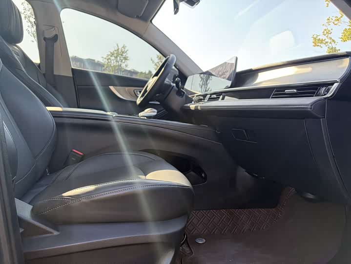 Фото 8 - Chery Tiggo 8 Pro