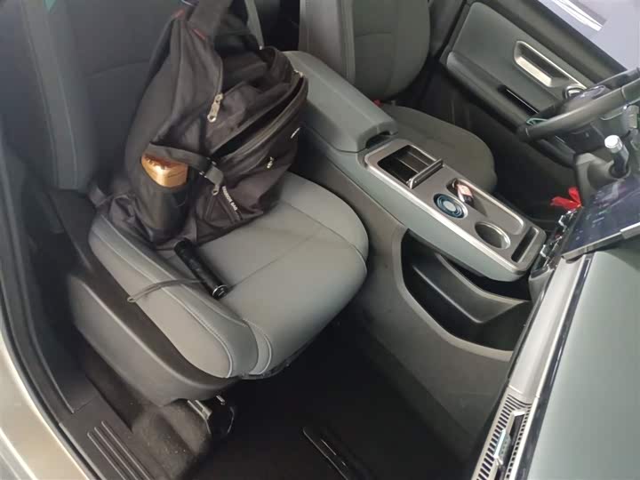 Фото 17 - GAC Aion Y