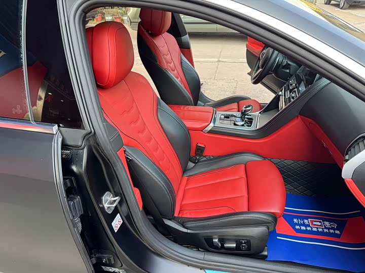 Фото 23 - BMW 8 Series