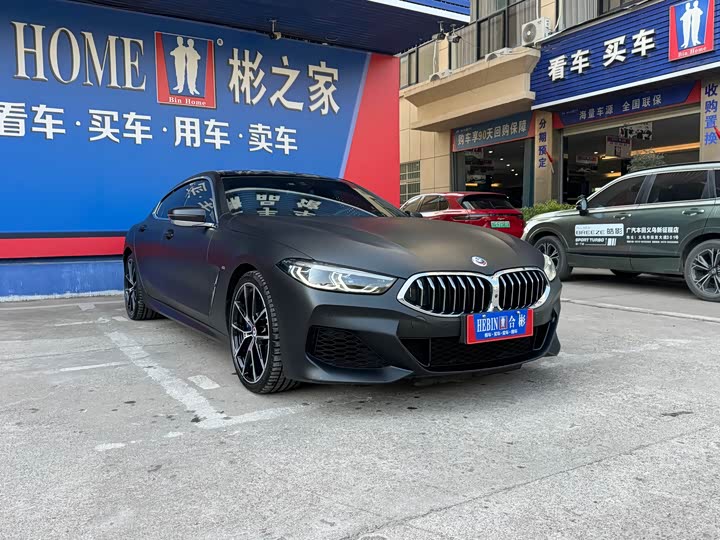 Фото 3 - BMW 8 Series