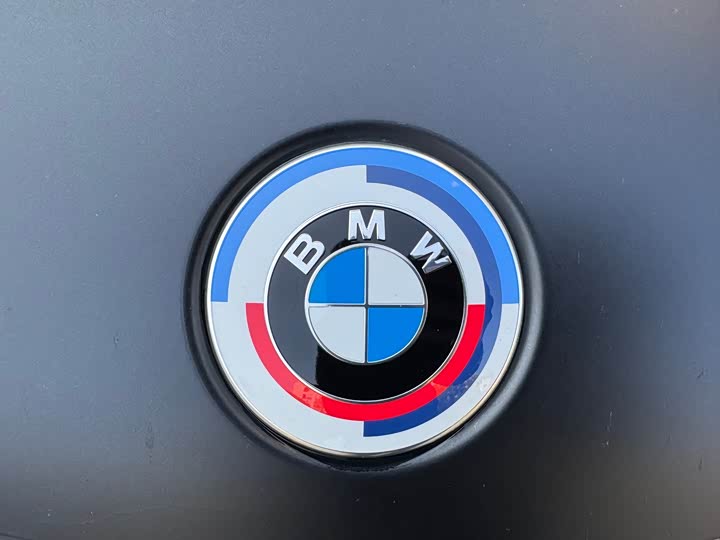 Фото 6 - BMW 8 Series