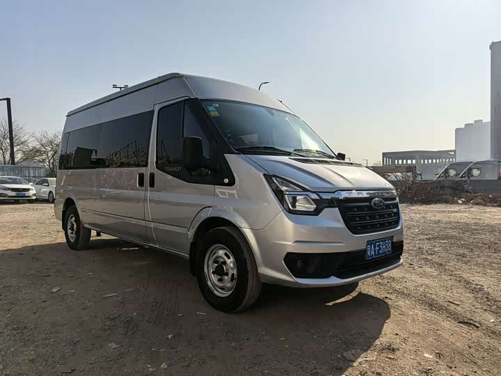 Фото 3 - Ford Transit New