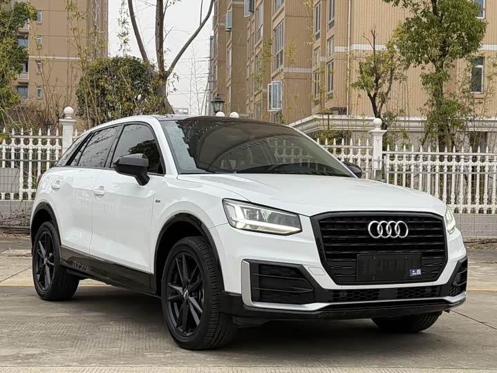 Фото 3 - Audi Q2L