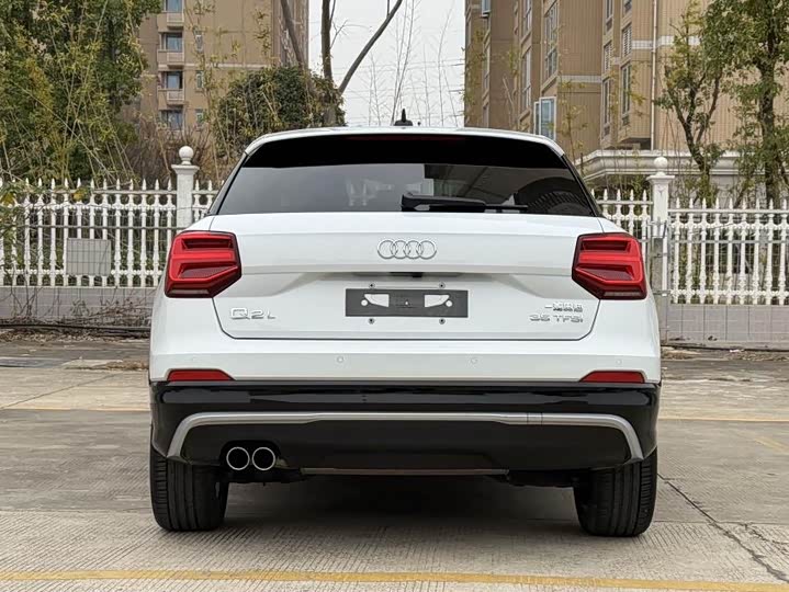 Фото 5 - Audi Q2L