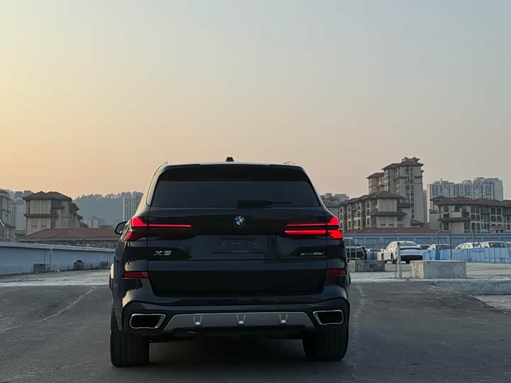 Фото 10 - BMW X5