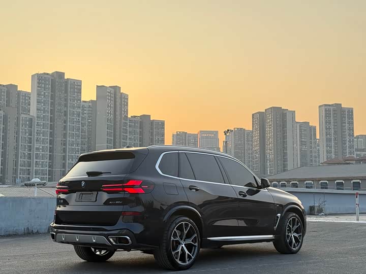 Фото 11 - BMW X5