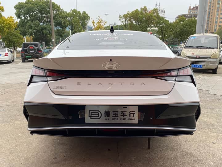 Фото 11 - Hyundai Elantra N line